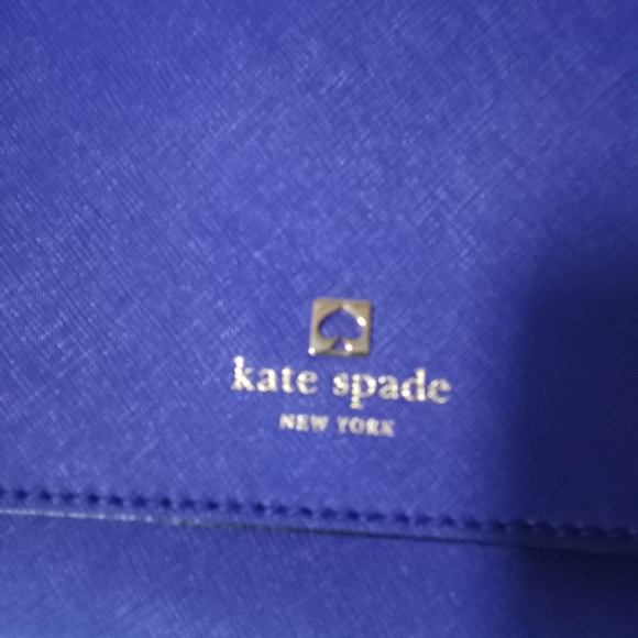 Kate Spade crossbody purse with gold chain - Picture 9 of 9